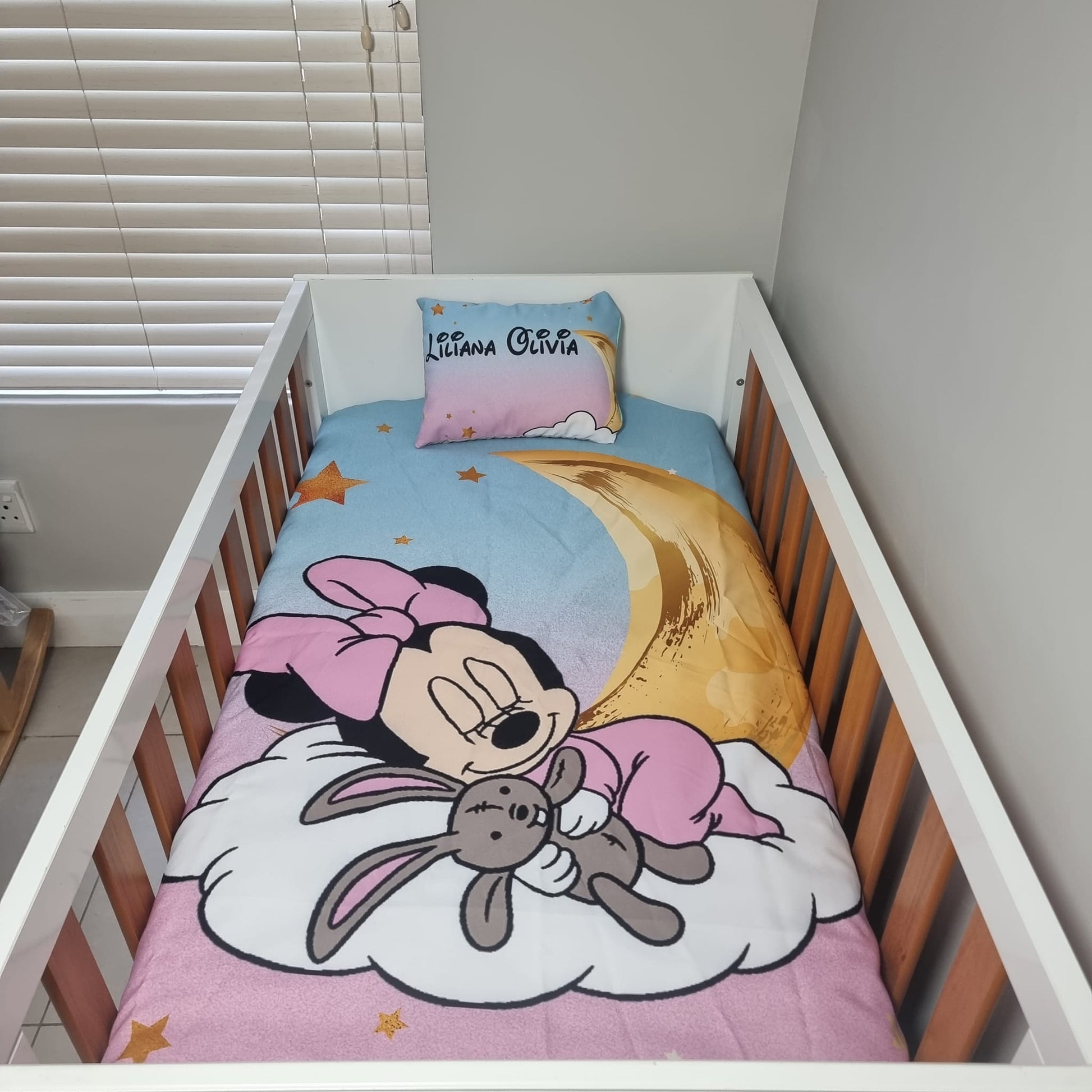 Sweet dreams Minnie - Sew Just More