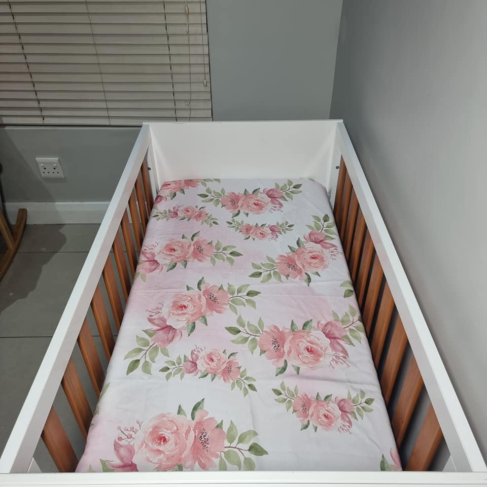 Minnie Mouse - Sew Just More