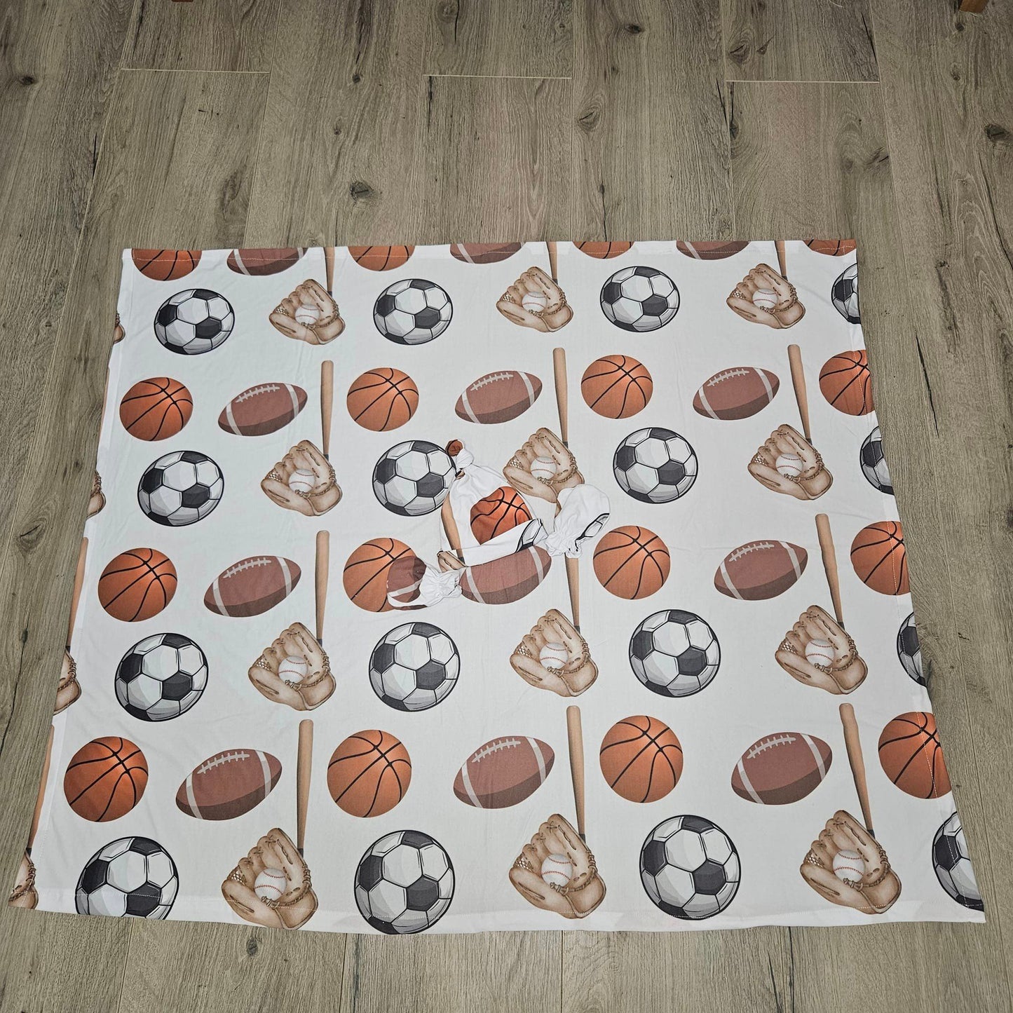 Classy Sports cot linen