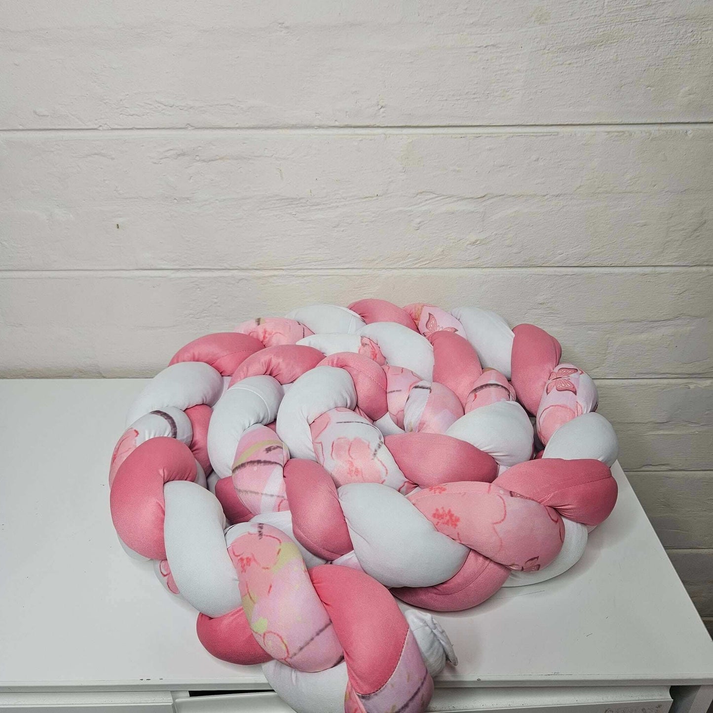 Magnificent Minnie Mouse Printed Cot Bumper