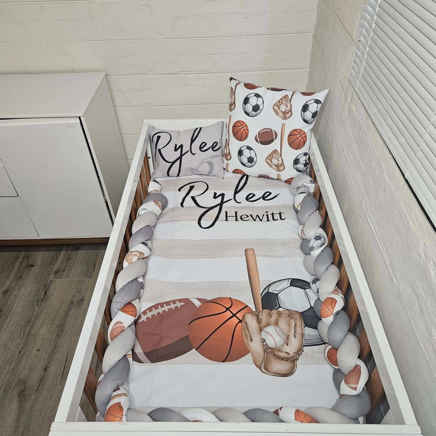 Classy Sports cot linen