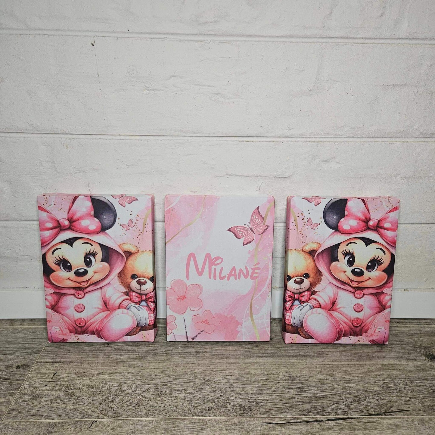 Magnificent Minnie Mouse Canvas set