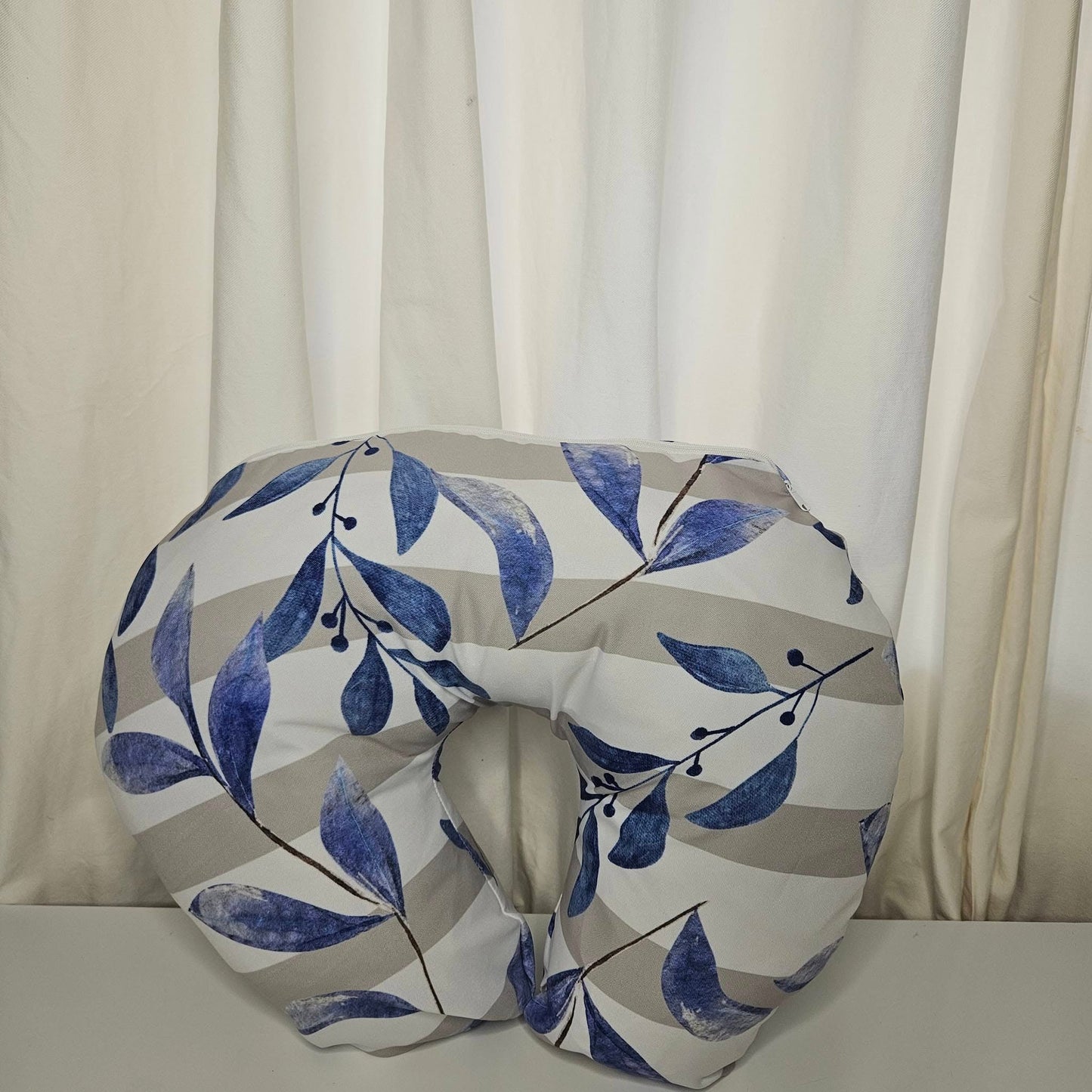 Owen the cute Baby Blue Ellie cot linen +