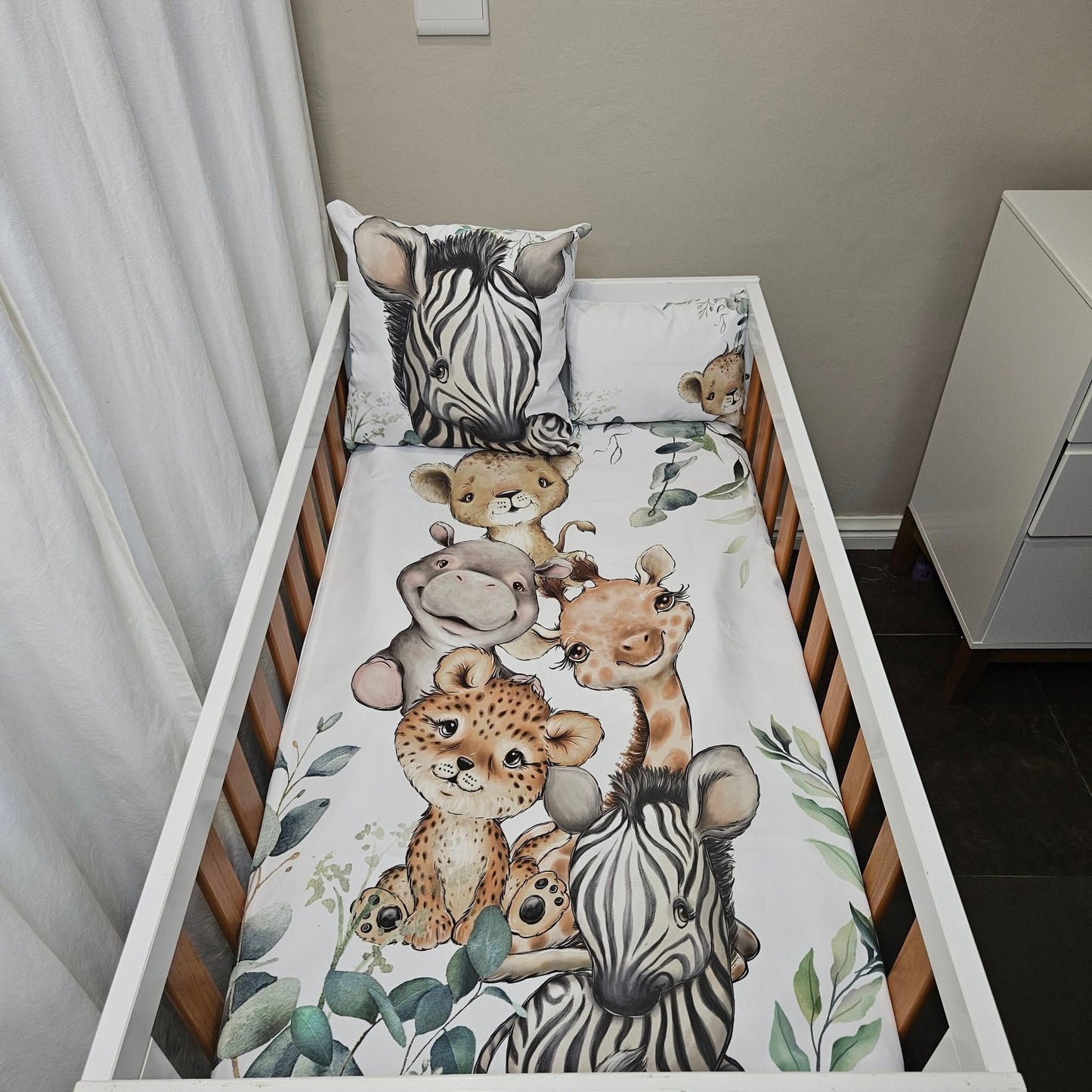 Olive Natural Safari cot linen