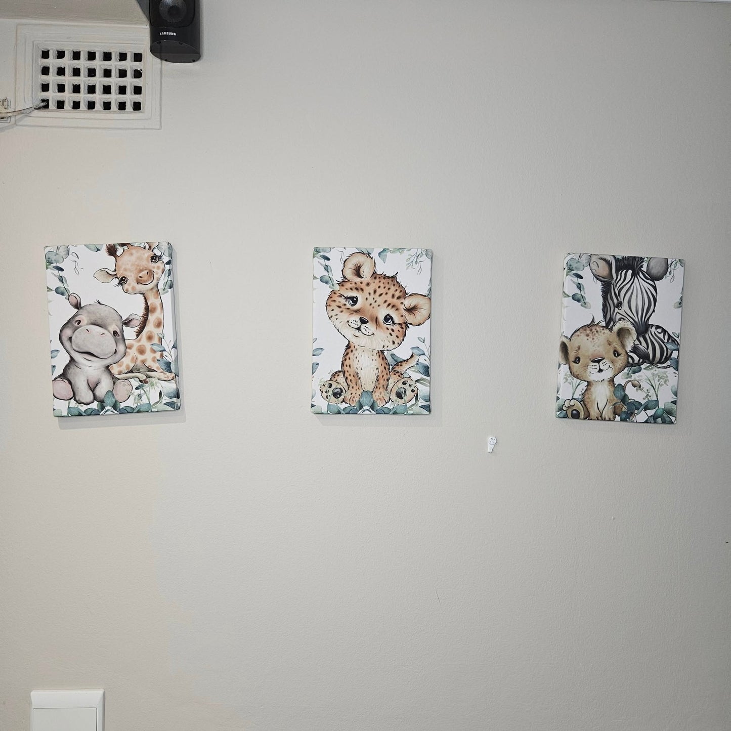 Olive Natural Safari cot linen