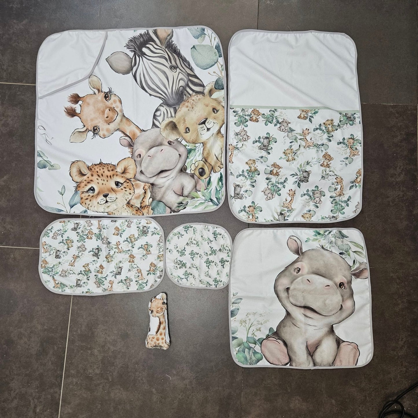 Olive Natural Safari cot linen