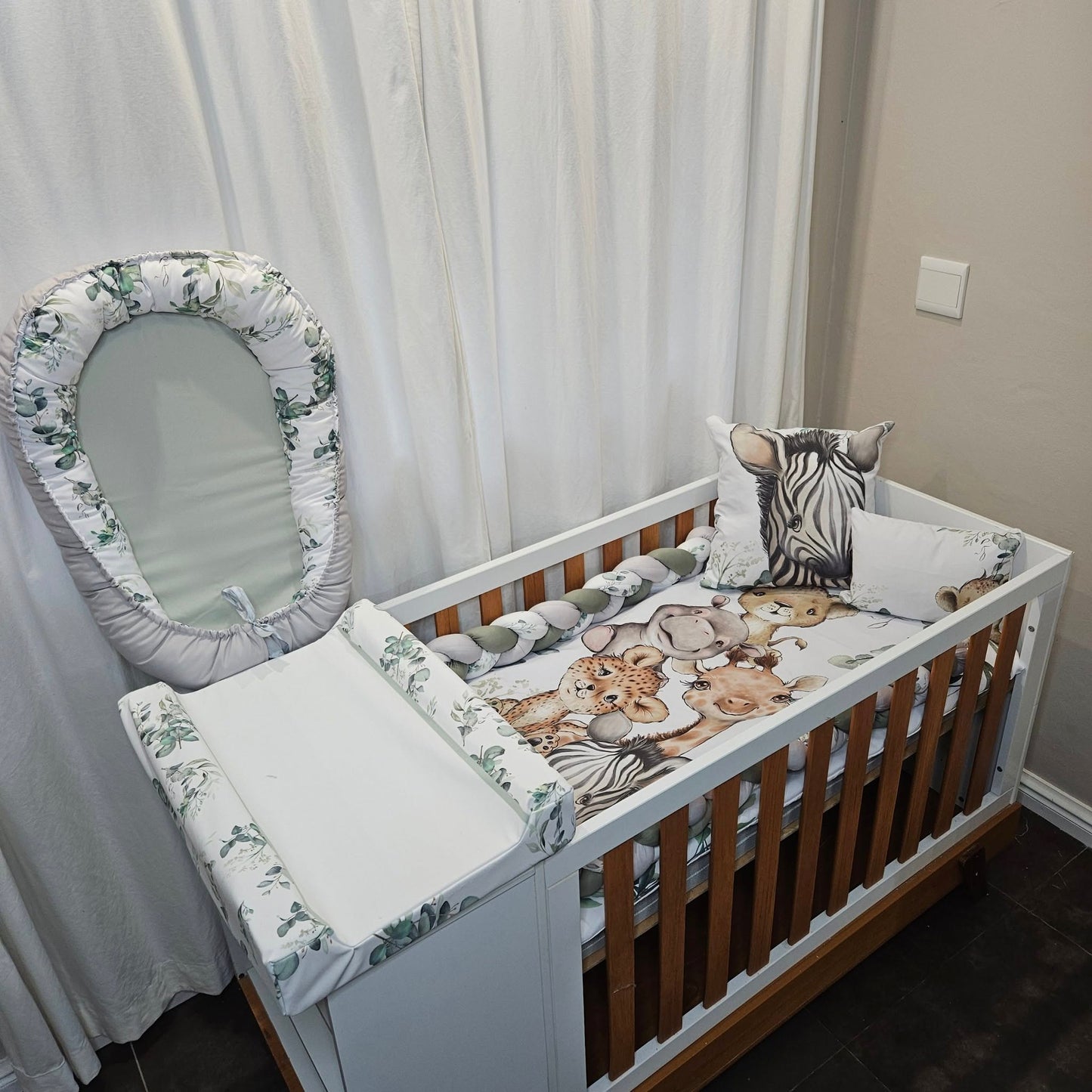 Olive Natural Safari cot linen