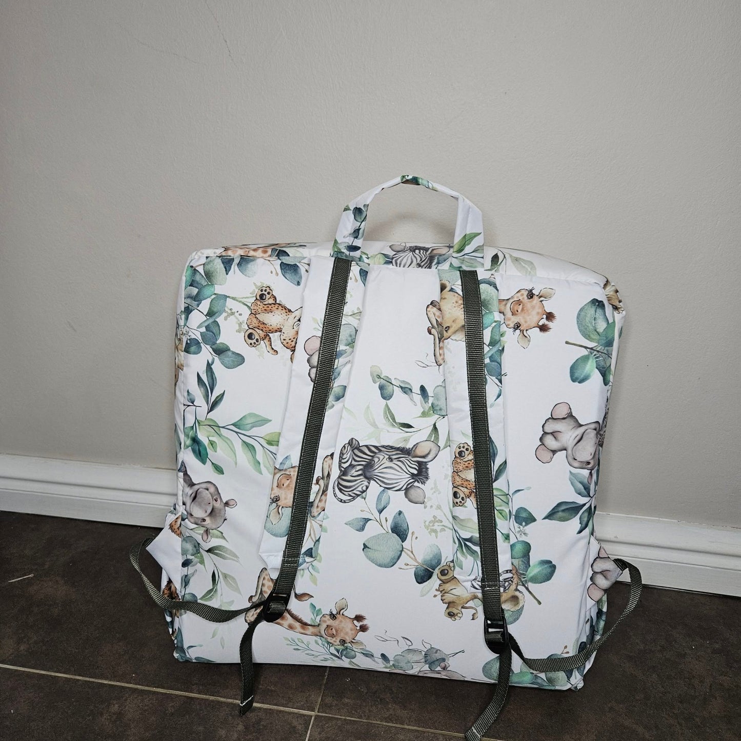 Olive Natural Safari cot linen