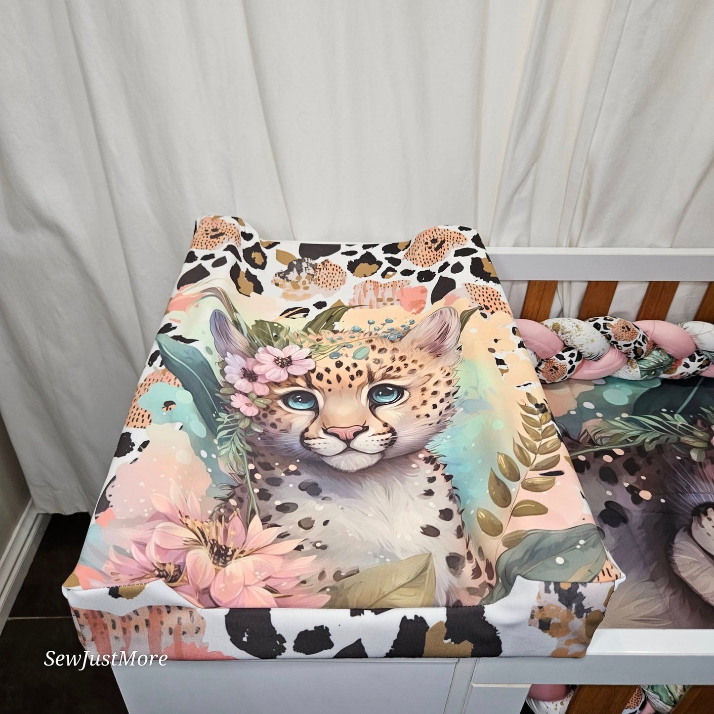 Tropical Leopard 🐆 Waterproof Changing mat