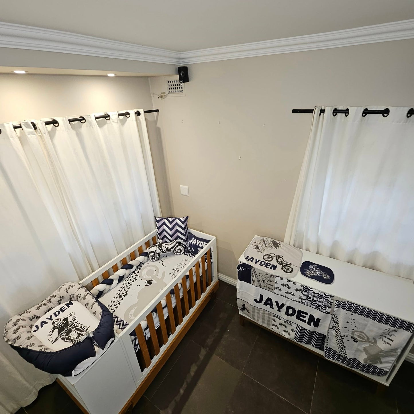 Deluxe Motocross V2 cot linen