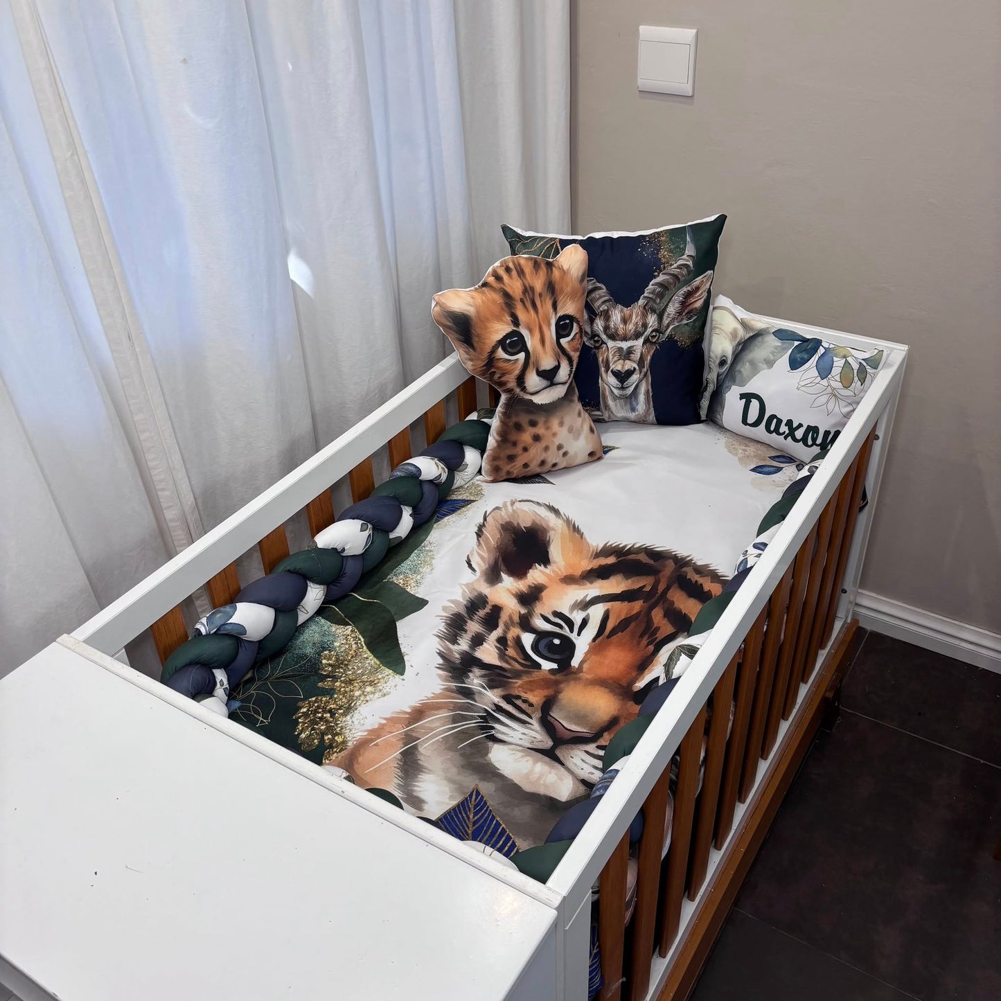 The Royal Safari cot linen
