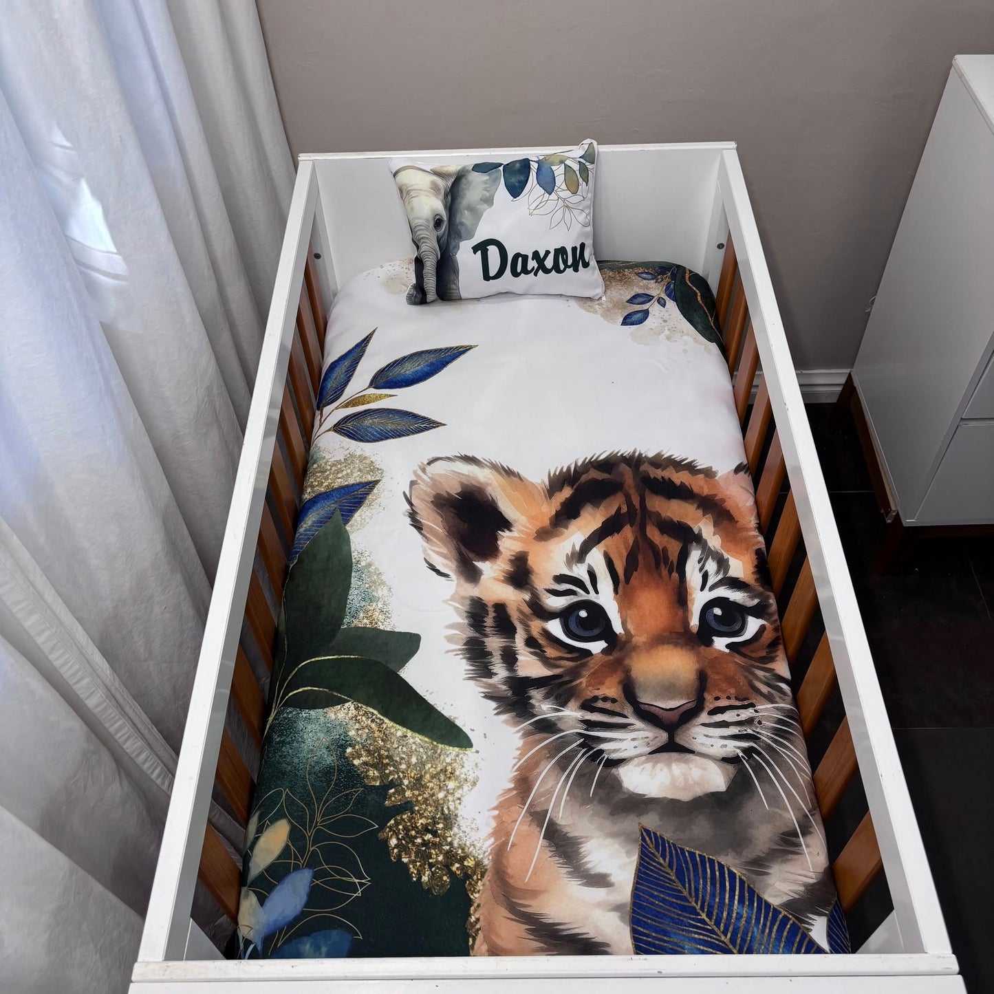The Royal Safari Cot linen