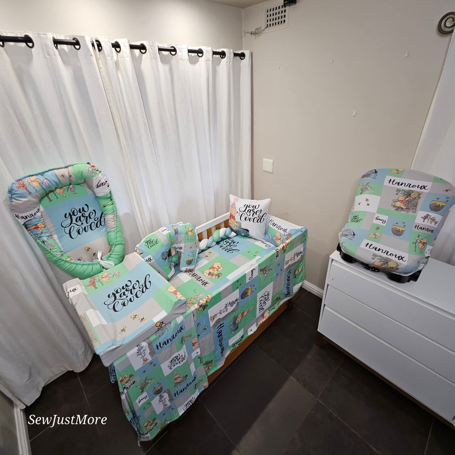 Baby Blue Pooh Bear cot linen