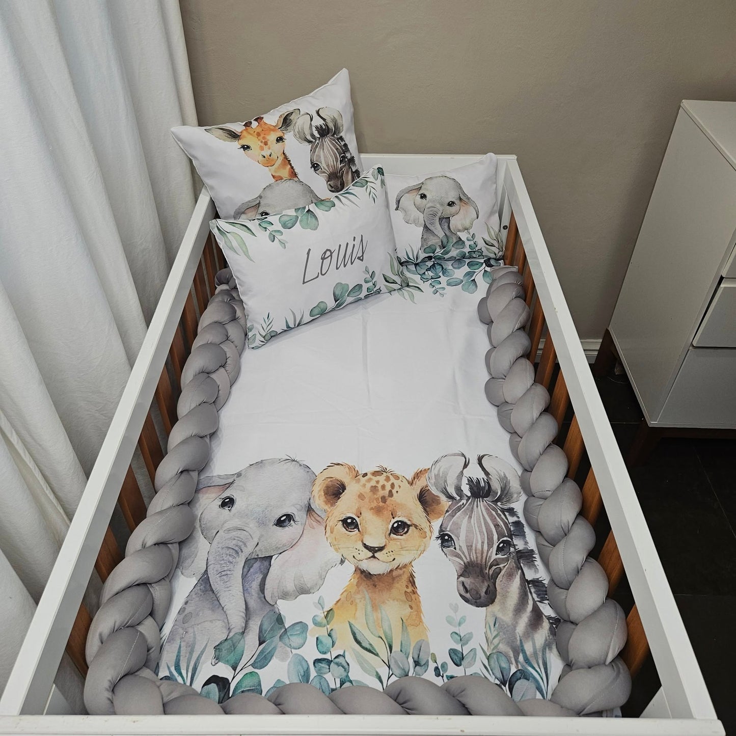 Sage Leafy Safari cot linen