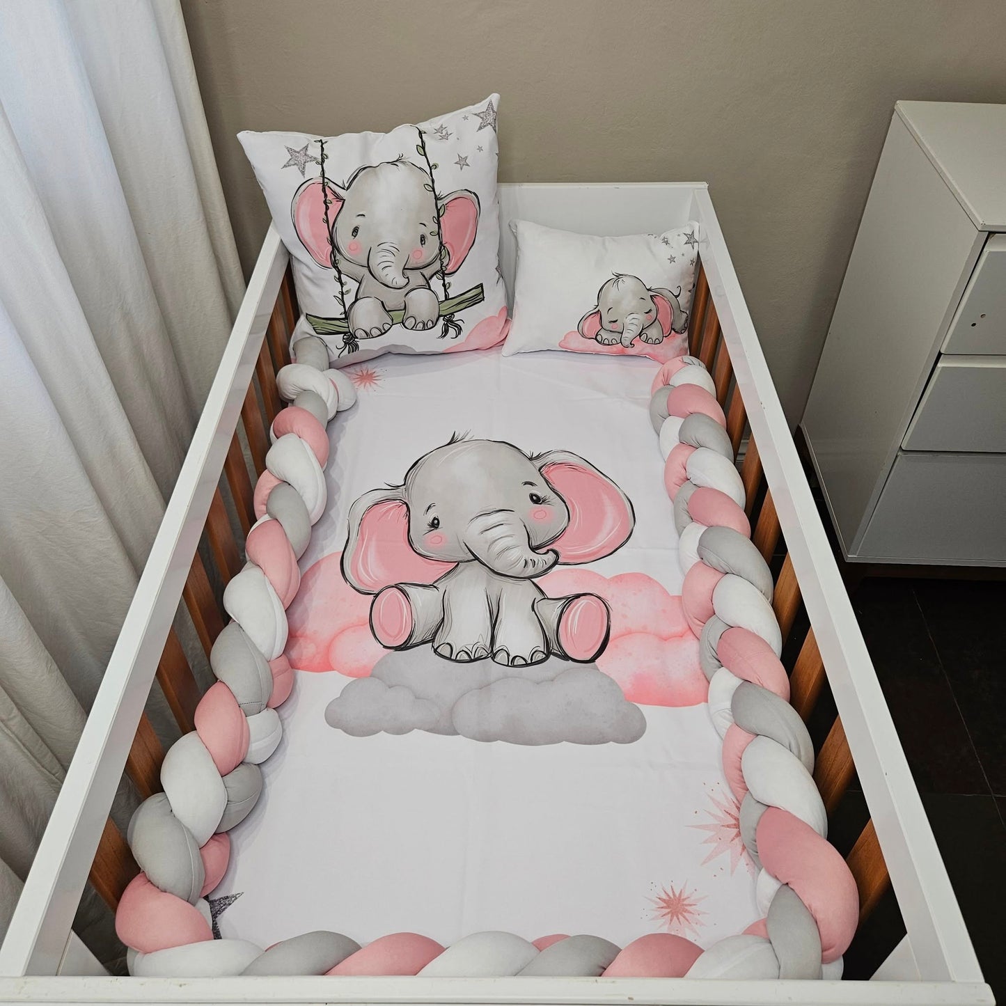 Dreamy Sweet Pink Ellie cot linen