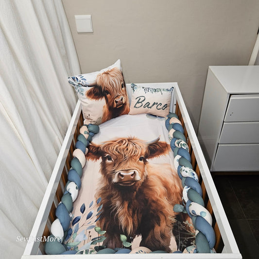 The Baby Highland cow cot linen