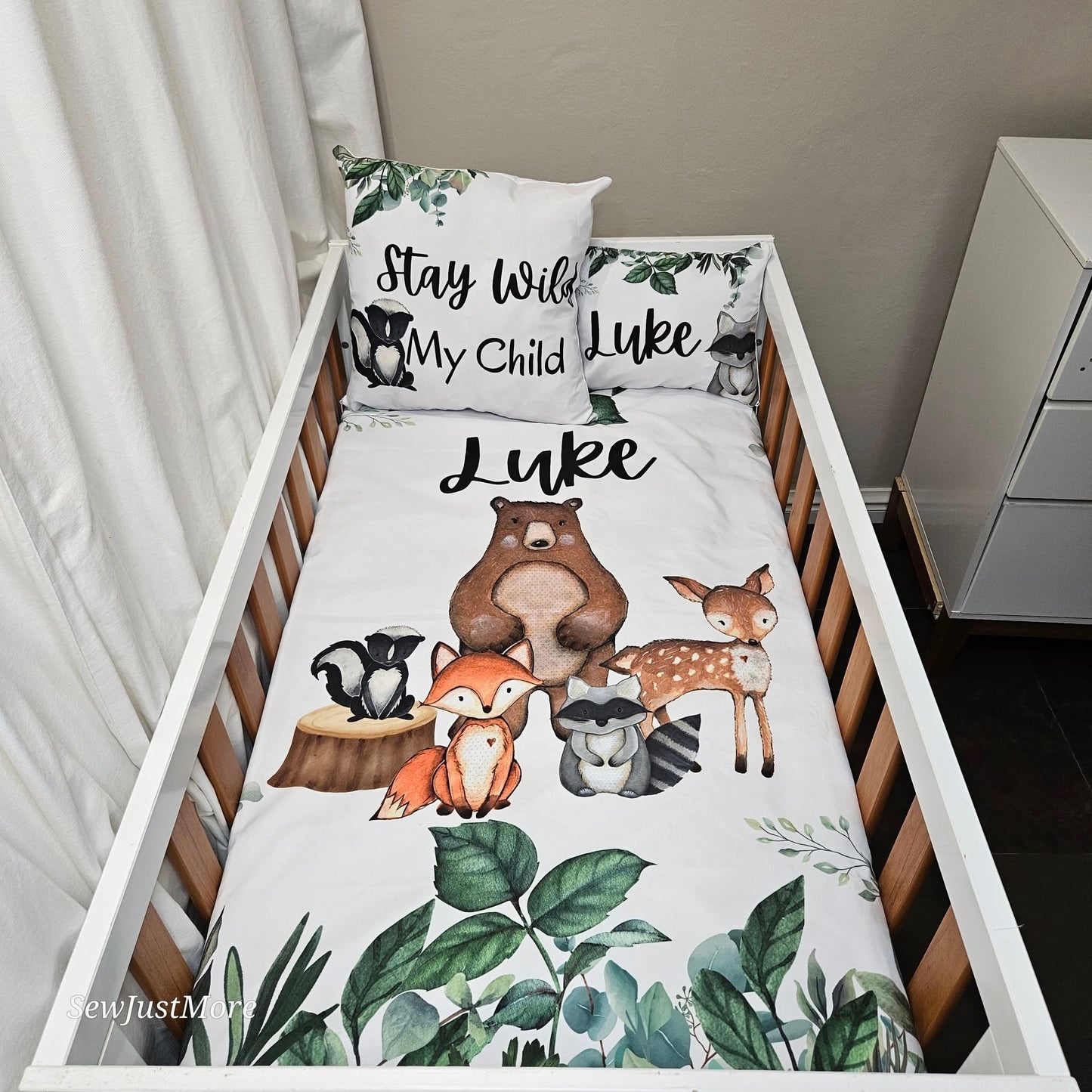 Leafy Woodlands cot linen