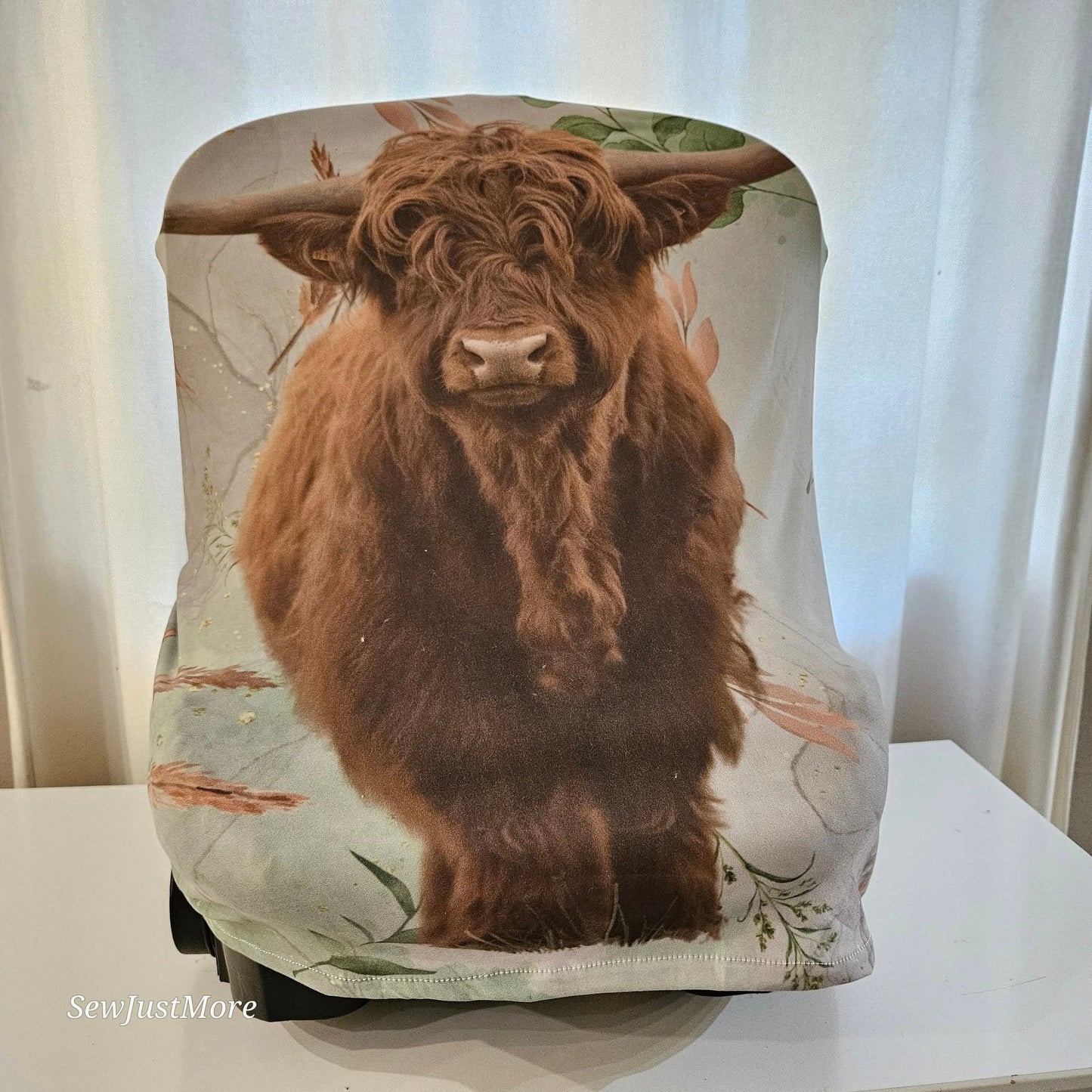 The Highland cow car seat cover
