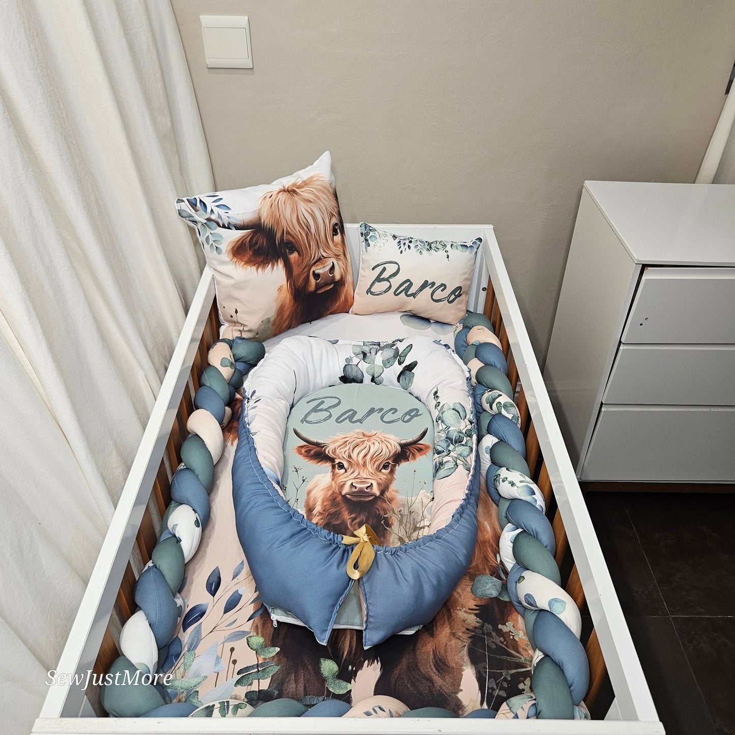 The Baby Highland cow cot linen