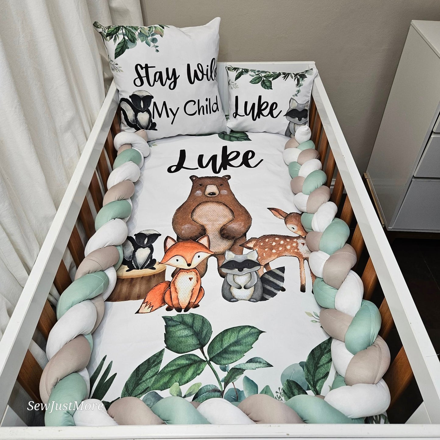 Leafy Woodlands cot linen