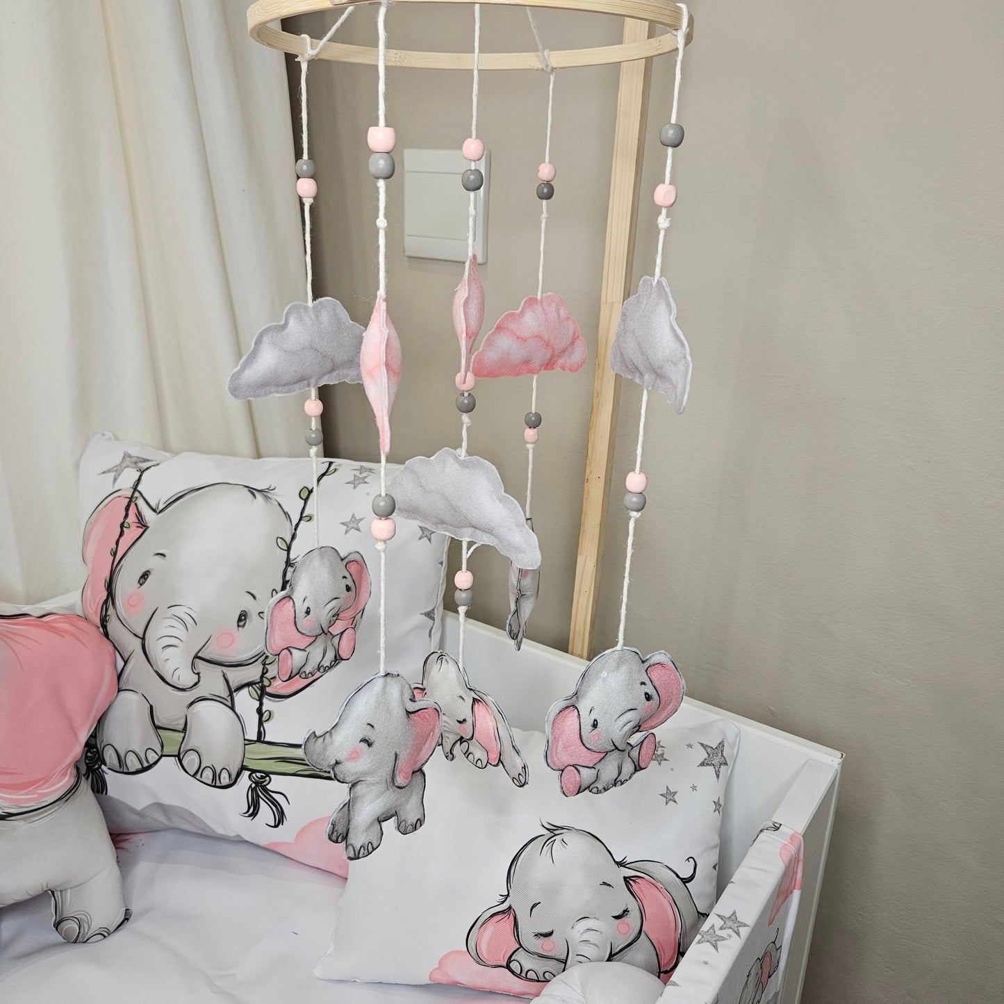 Dreamy Sweet Pink Ellie cot linen