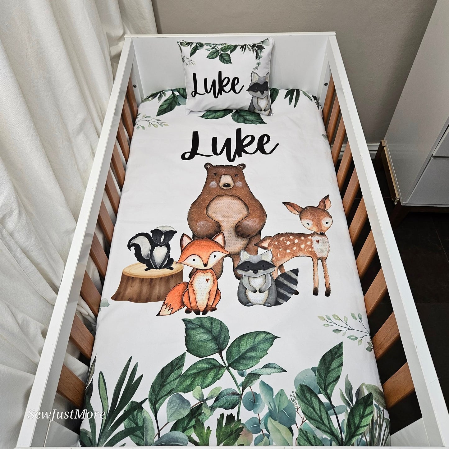 Leafy Woodlands cot linen