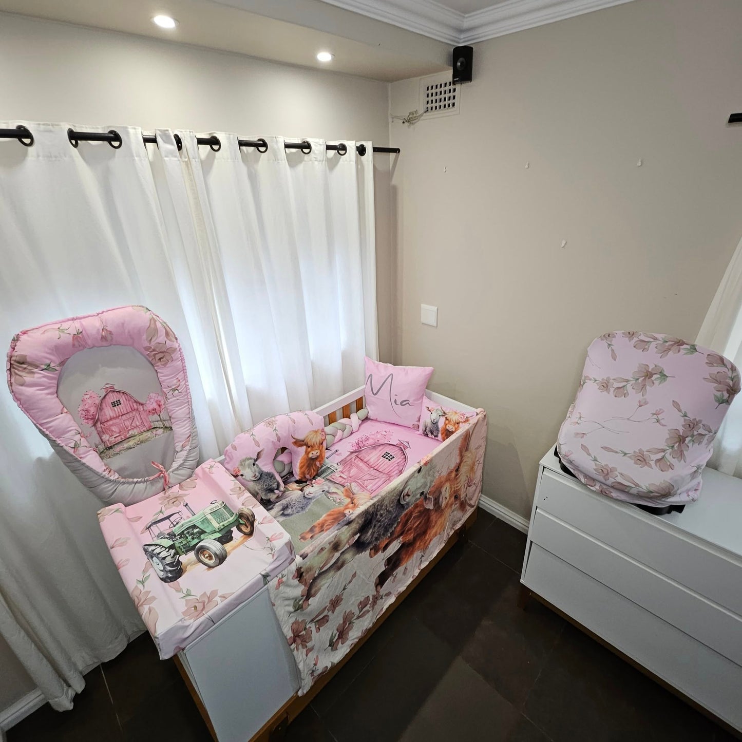 Farm Girl cot linen