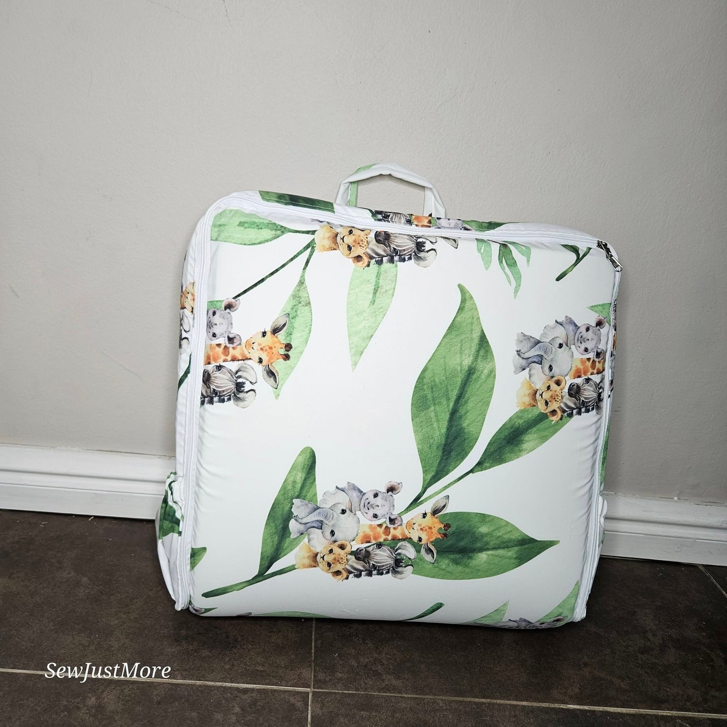 Green Leafy Safari cot linen