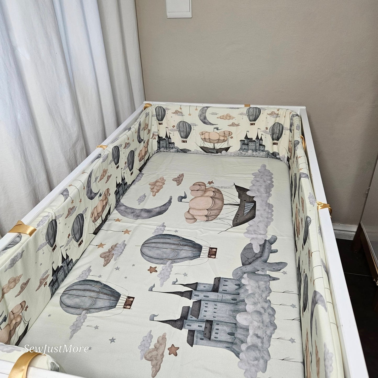The World of Dreams cot linen