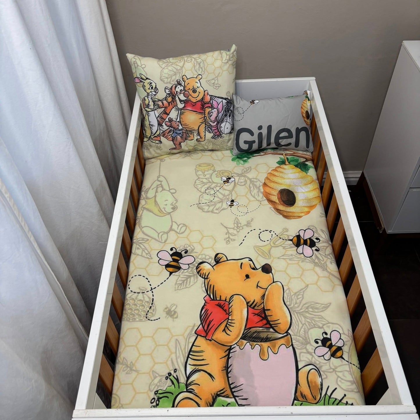 The Pooh Bear cot linen