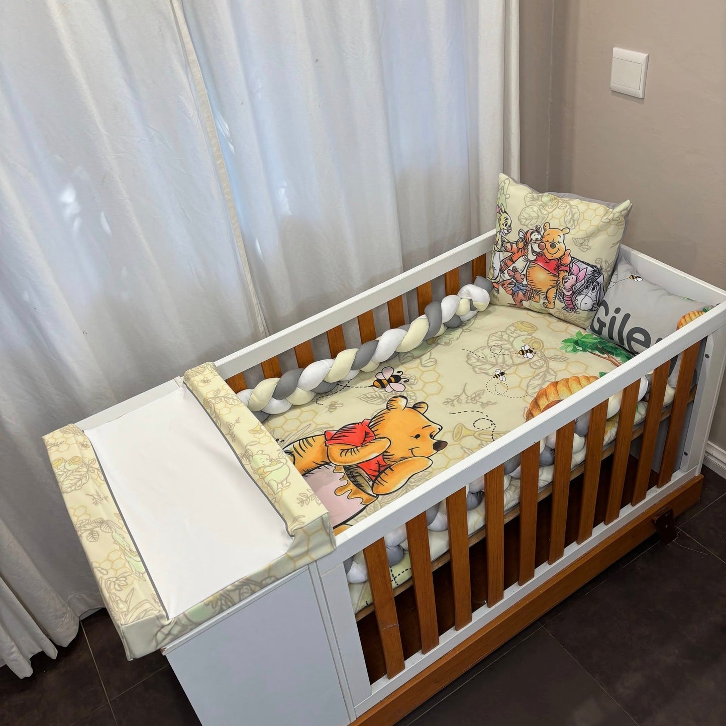 The Pooh Bear cot linen