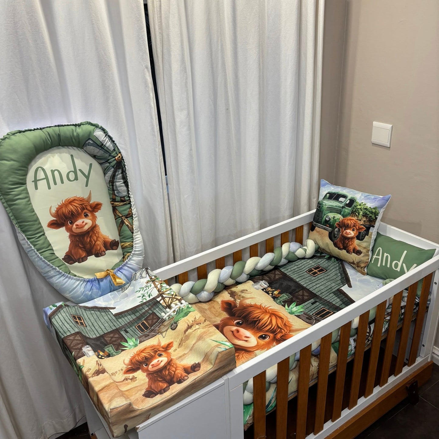 Andy The Farmer Highland Cow cot linen