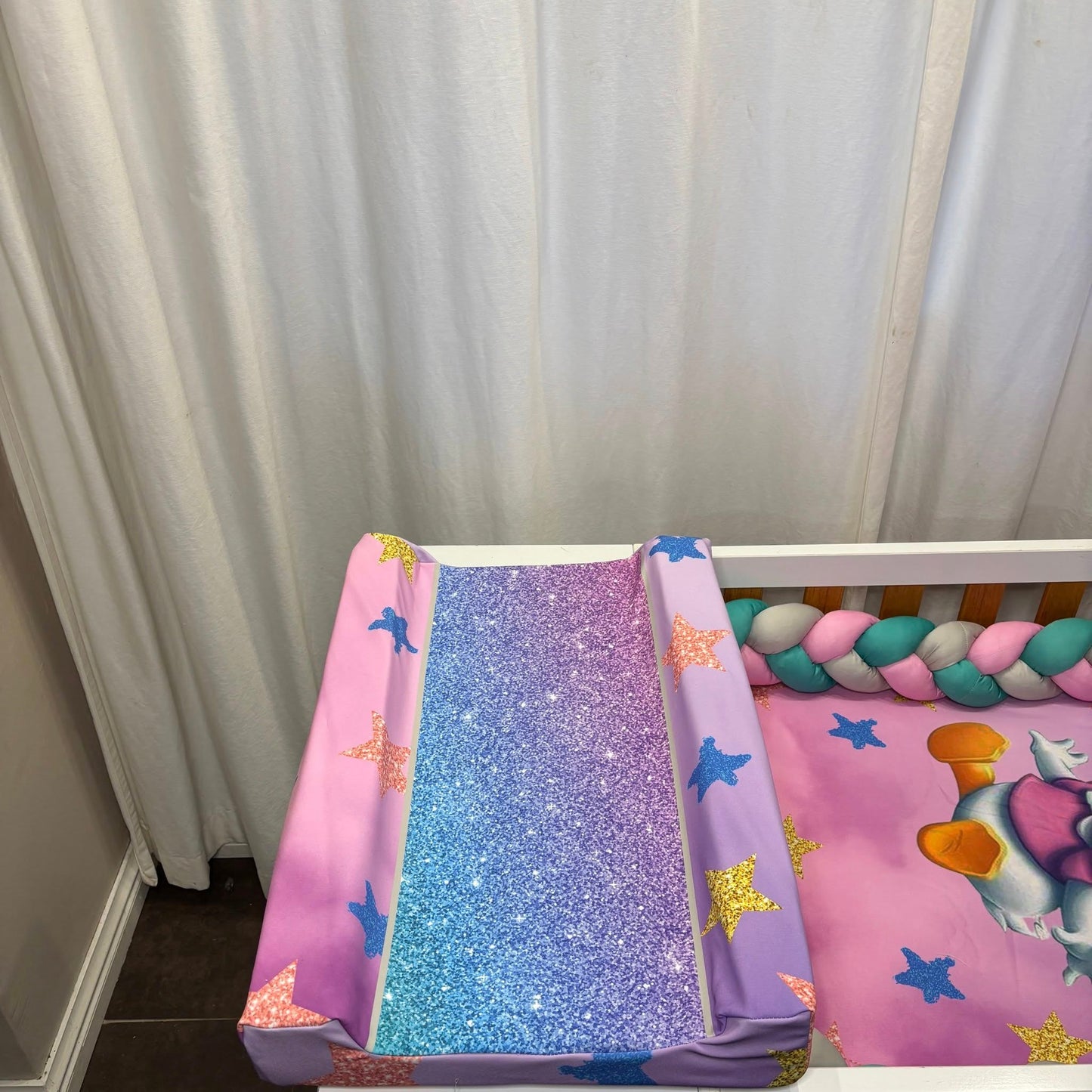 Magical Baby Daisy Duck cot linen