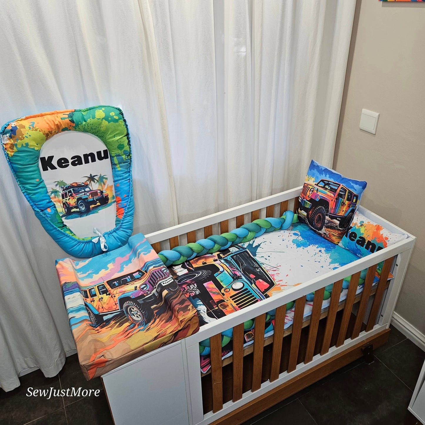 The adventurous Jeep cot linen