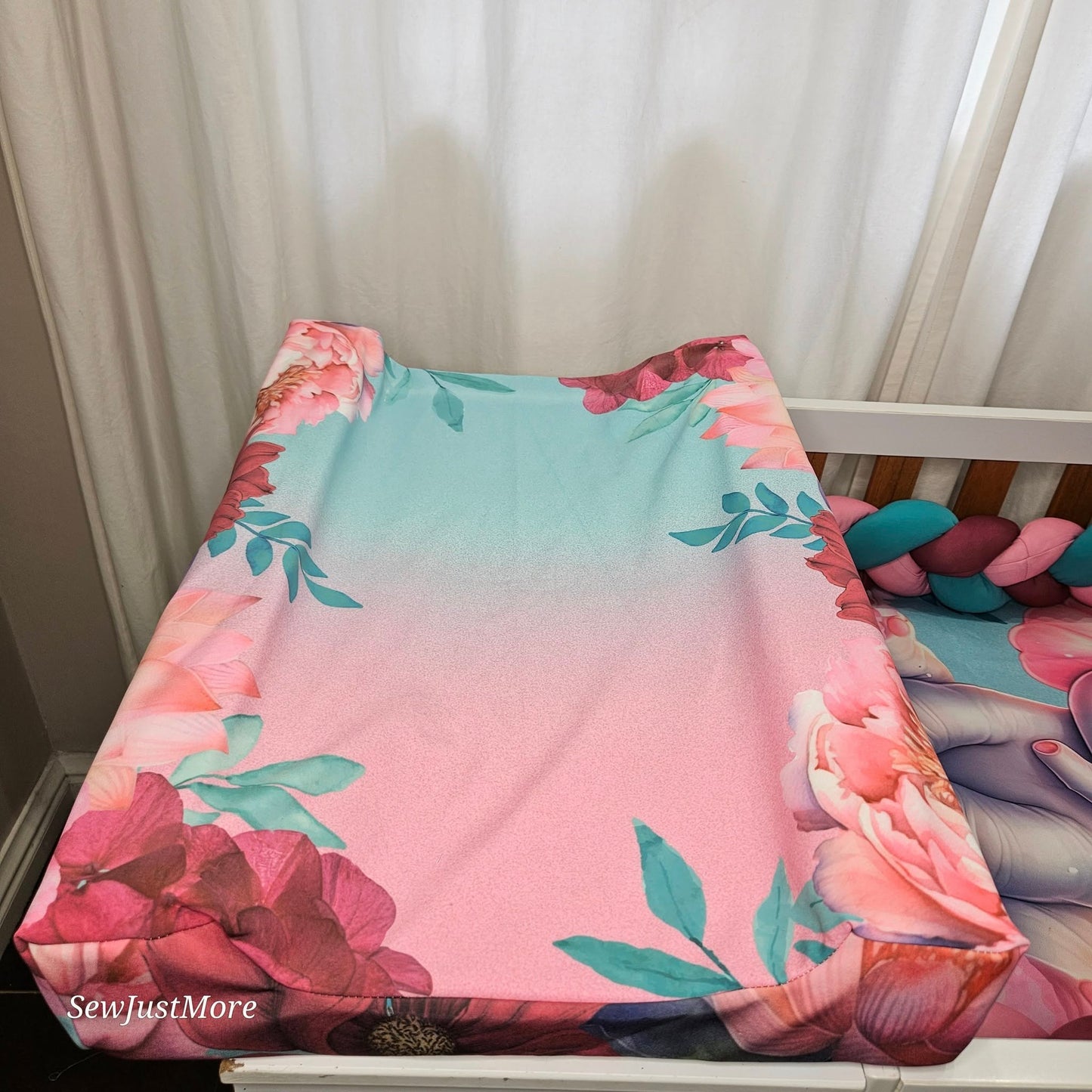 The Ultimate Ellie Waterproof Changing mat