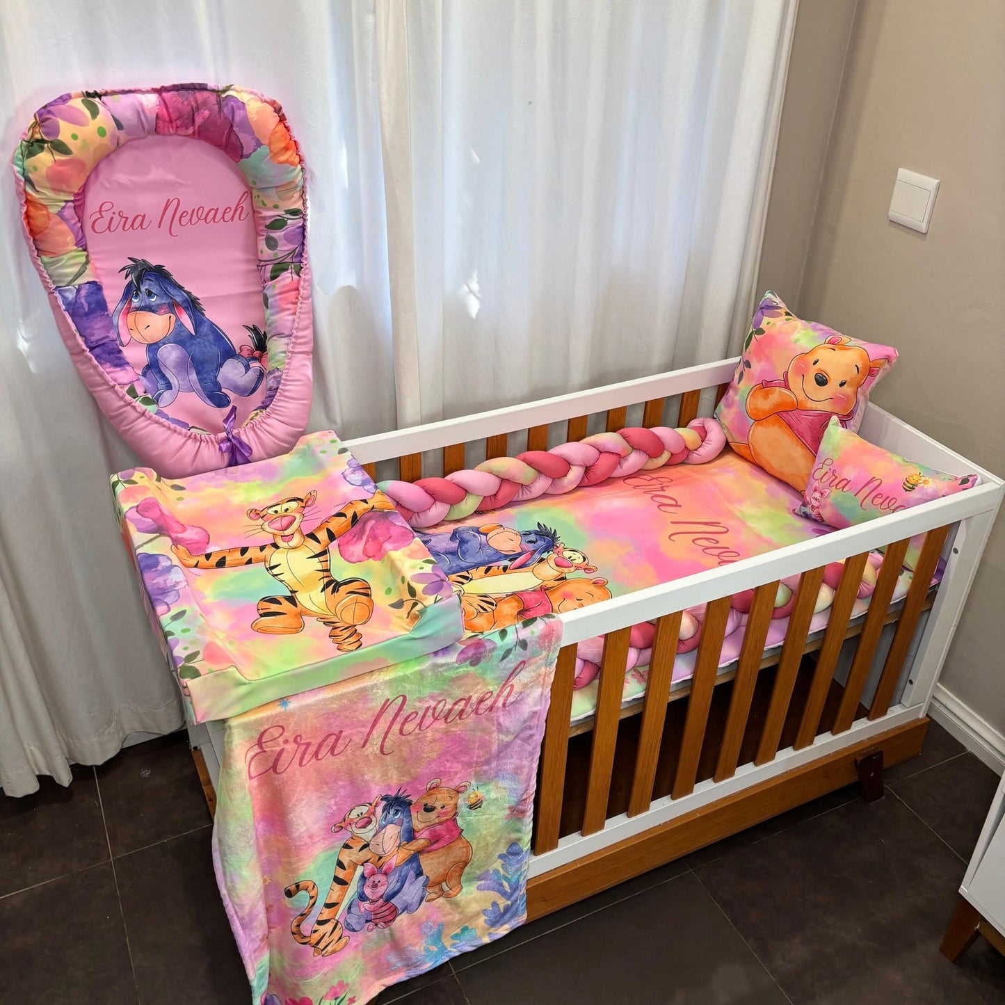 Wonderfully Colorful Pooh cot linen
