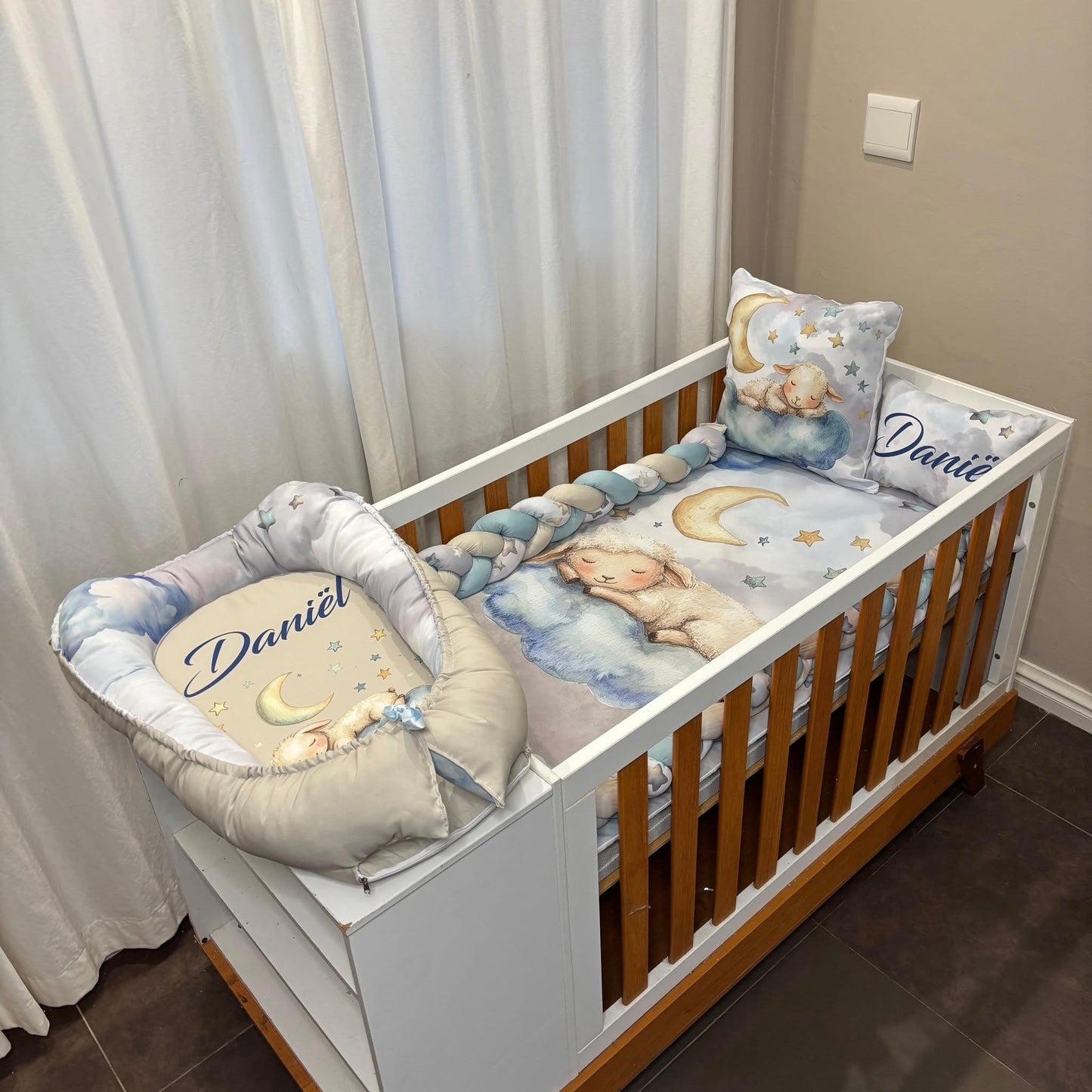 Twinkle Twinkle Dreamy Lamb Viking cot linen