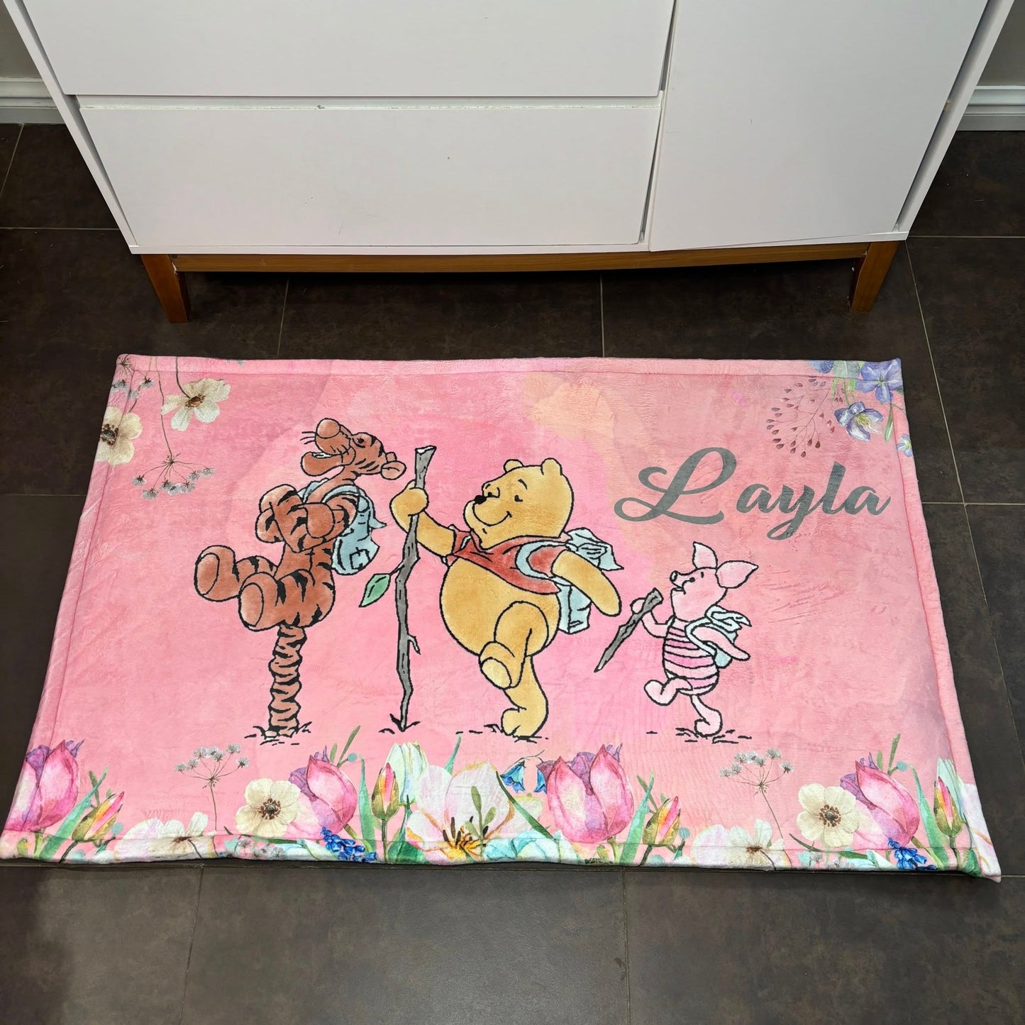 Pink Floral Classic Pooh carpet