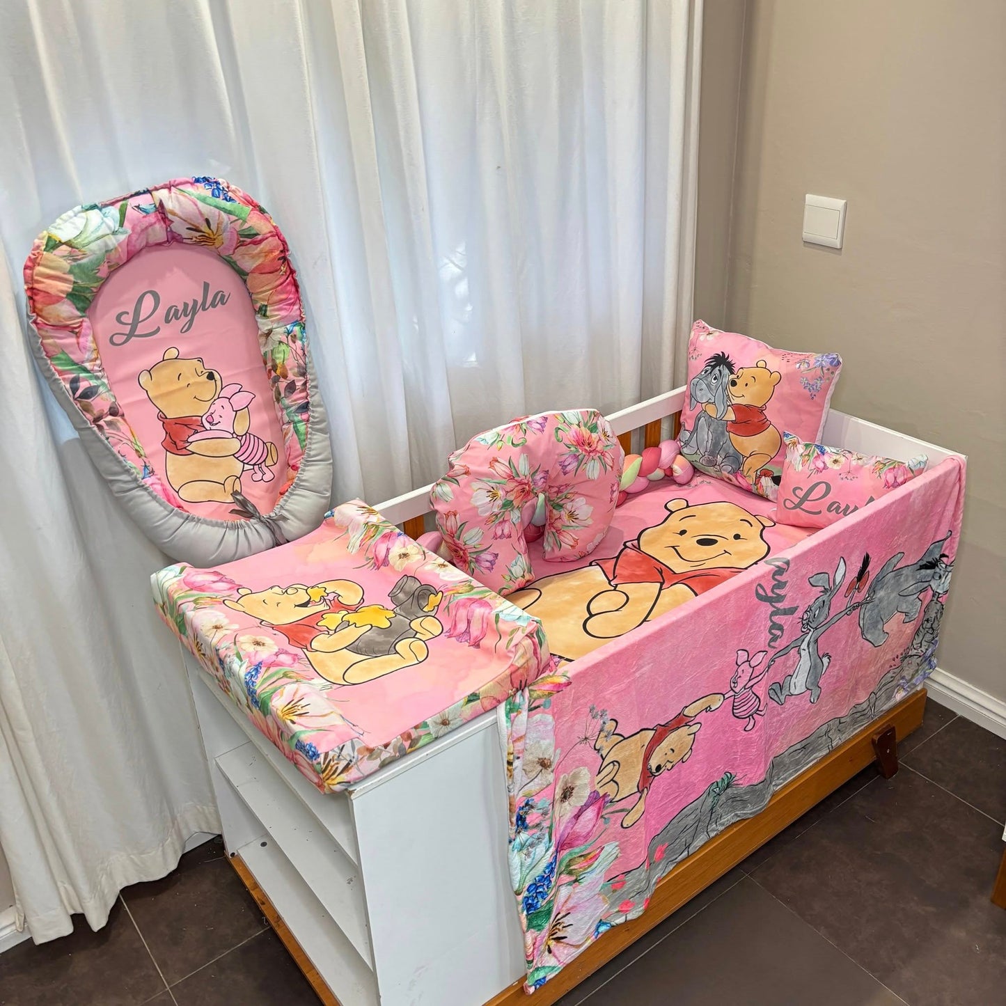Pink Floral Classic Pooh cot linen