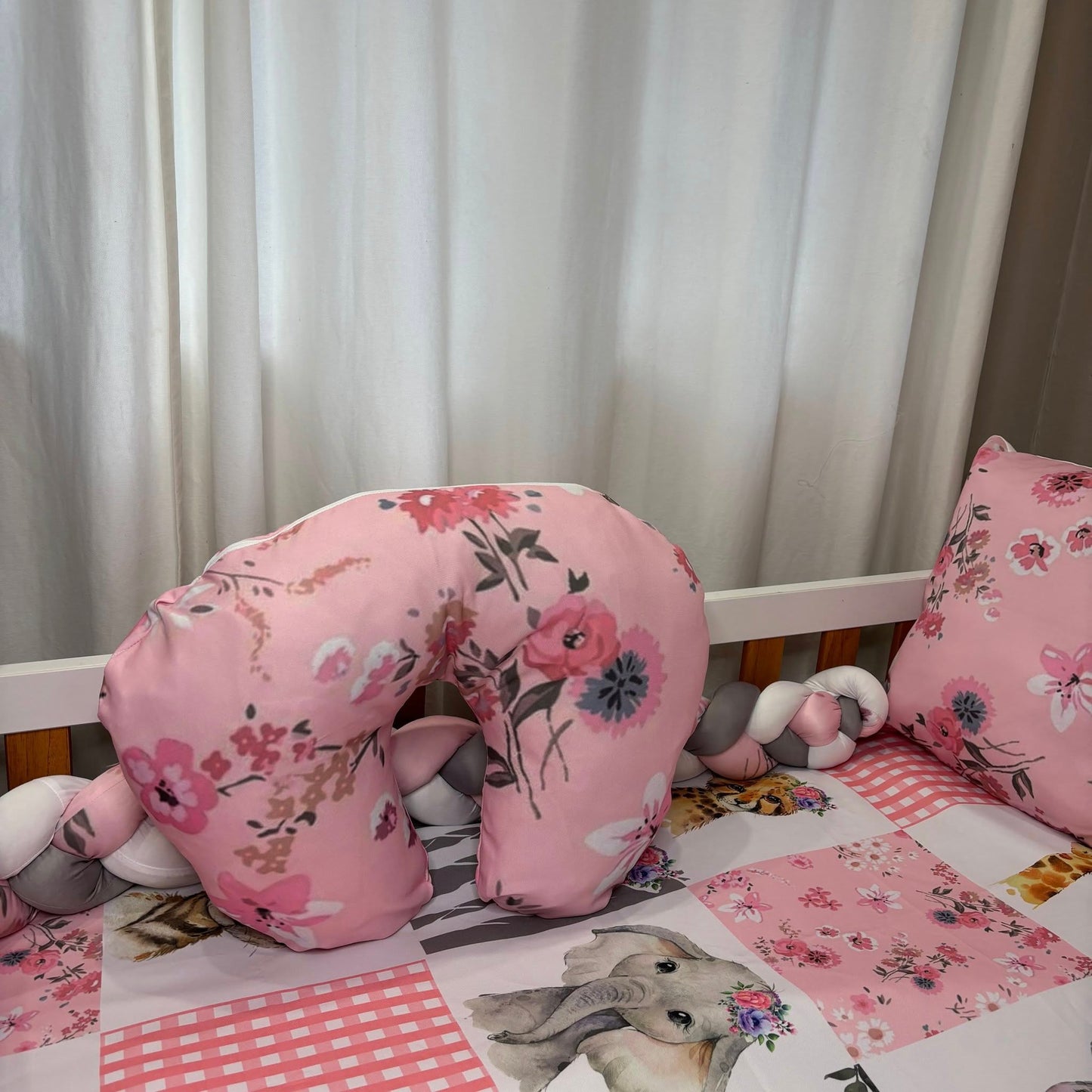 Pink Quilt Safari cot linen