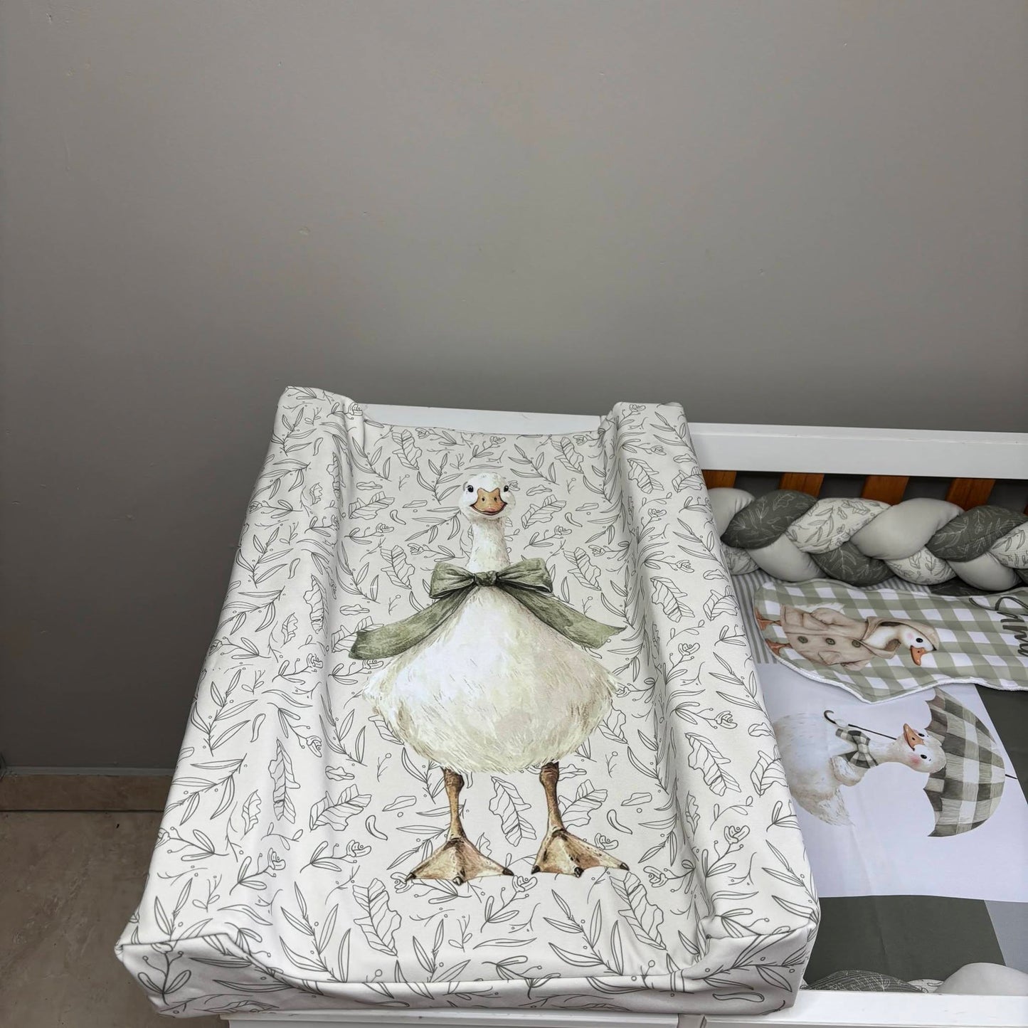 The Natural Goose waterproof changing mat