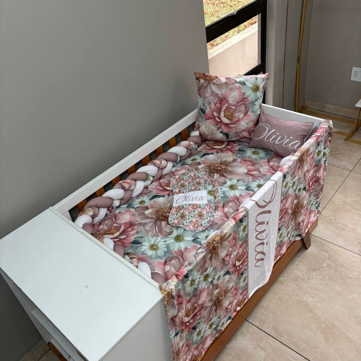 Floral Elegance cot linen