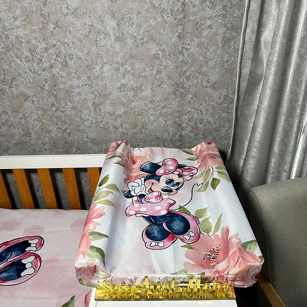 Minnie Mouse - Sew Just More