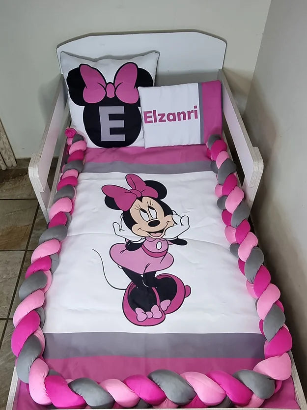 Bow Minnie Mouse - Sew Just More