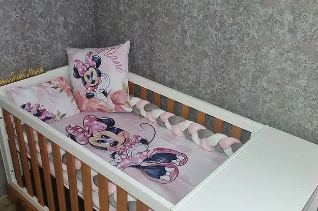 Minnie Mouse - Sew Just More