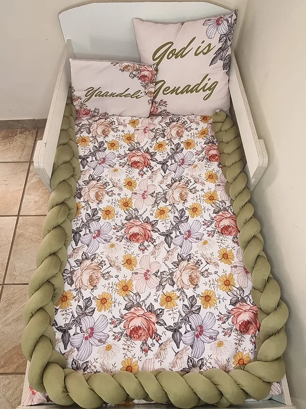 Vintage Flowers - Sew Just More