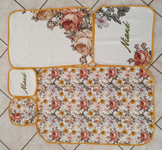 Vintage Flowers - Sew Just More