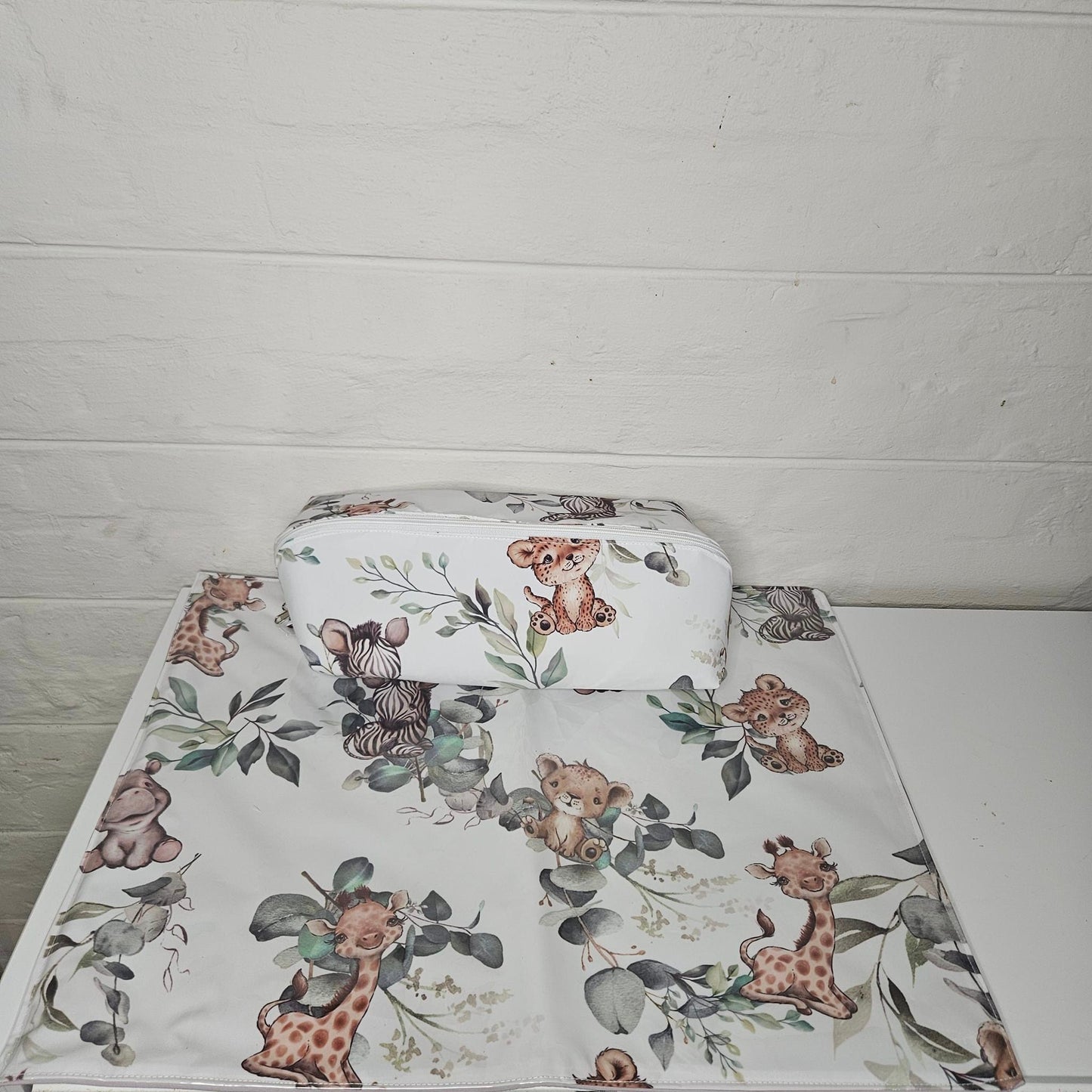 Olive Natural Safari cot linen