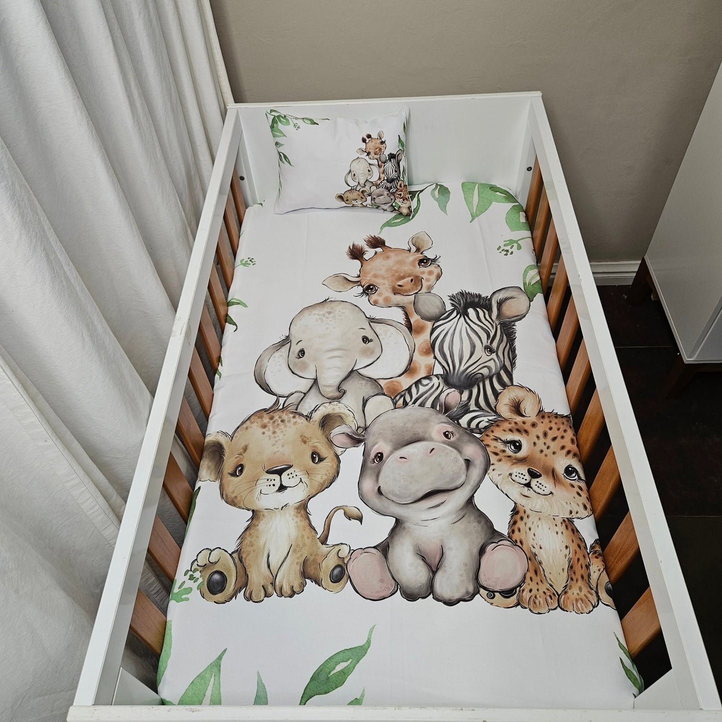 Leafy Green Cute Safari  cot linen