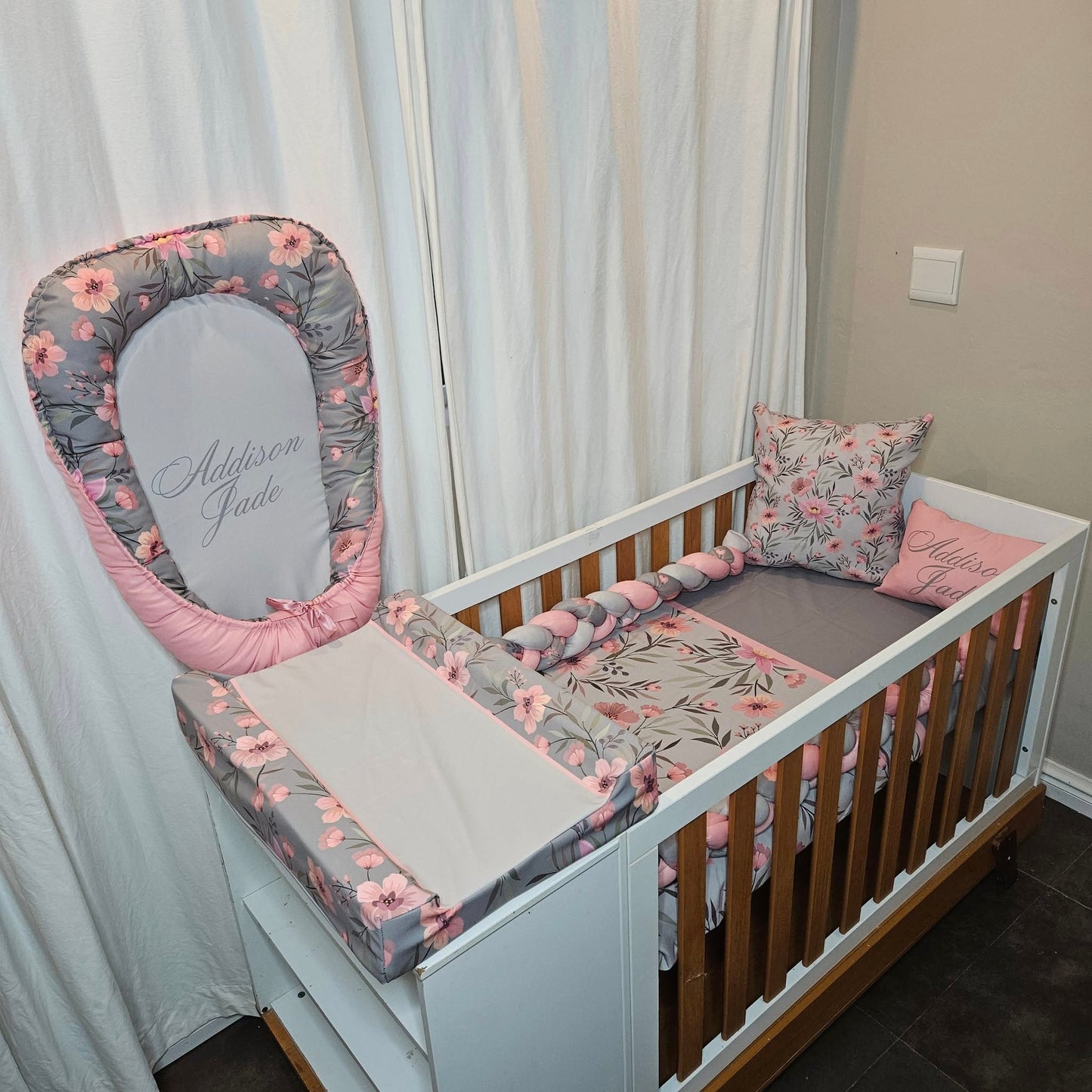 Sophisticated Soft Pink Floral 1 cot linen